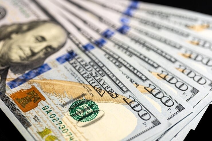 U.S. Dollar Hits Multi-Month High as U.S.-China Tariff Truce Sparks Capital Inflows; Hong Kong Stocks and Oil Jump
