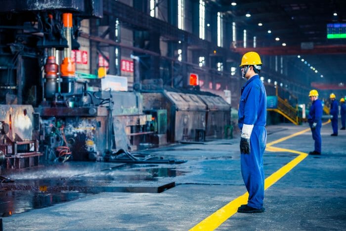 China’s May Caixin PMI Unexpectedly Dips Below Growth Line, Raising Market Hopes for Stimulus and Impacting Investment Outlook