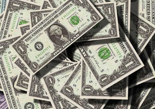 Weaker US Dollar Hits New Lows as Rate Cut Expectations Grow