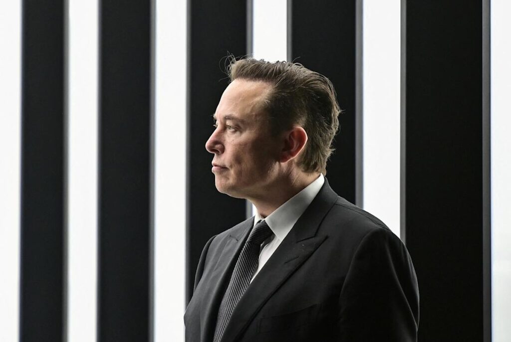 Tesla’s 2025 Crisis: Share Price Plunge, Rising Competition, and Uncertain Future Beyond Electric Vehicles