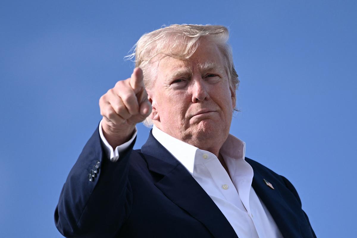 Trump urges Fed Chair Powell to cut interest rates amid strong GDP growth despite Fed’s cautious stance and inflation concerns