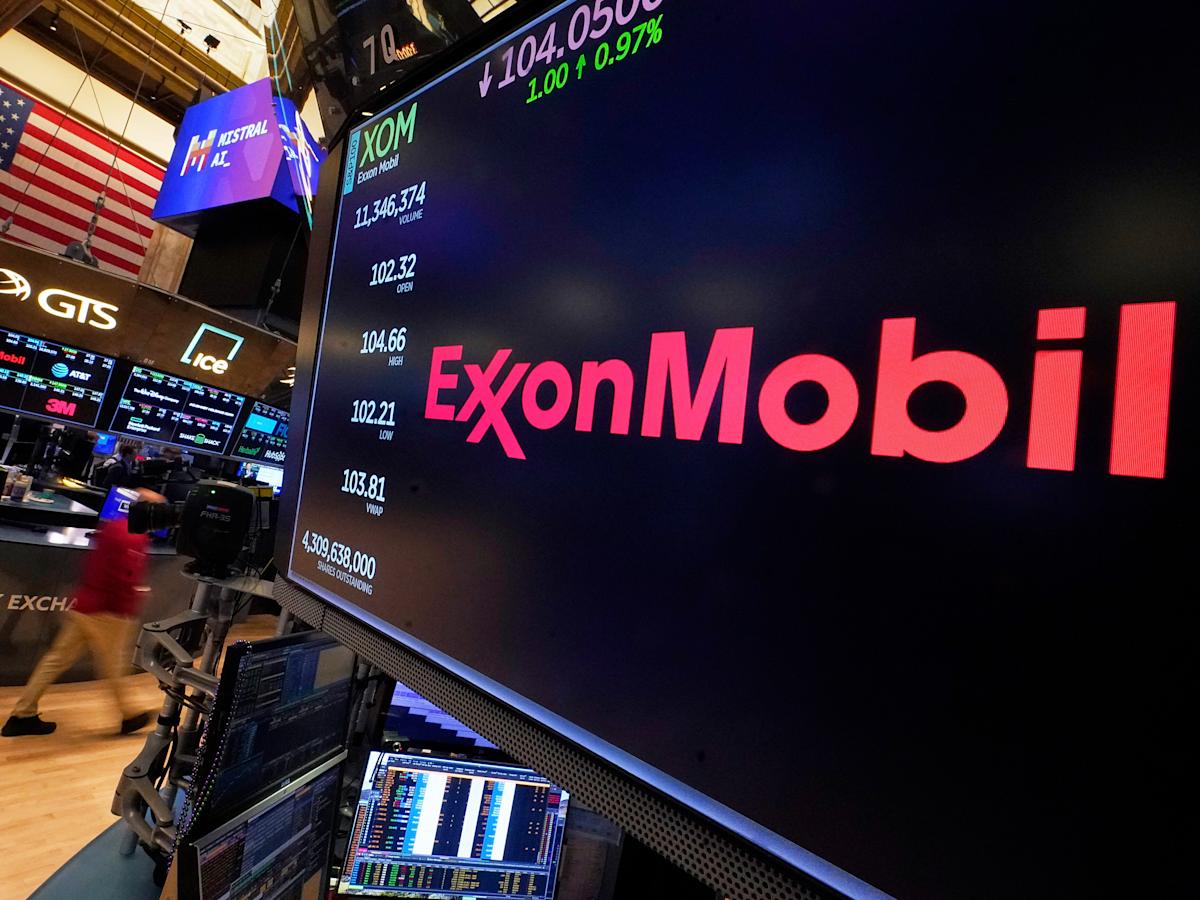 How Exxon Mobil and Chevron Beat Expectations with Higher Production Amid Lower Oil Prices in Q2 2025