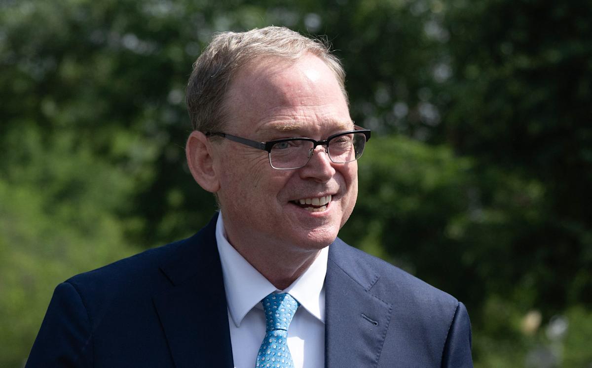 Understanding the BLS Director’s Dismissal: The Role of Data Revisions and Political Controversy in U.S. Labor Statistics