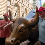Wall Street Bonuses 2025: Top Earners in AI, Crypto, and Private Equity Amid Market Shifts and Regulatory Changes