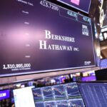 Will Warren Buffett Restart Berkshire Hathaway Buybacks After 14 Months on Pause?