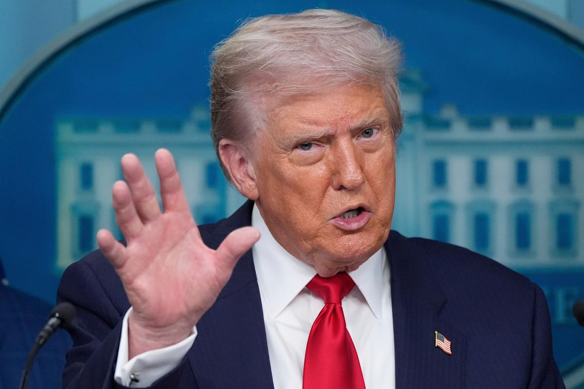 Trump Extends Pause on US-China Tariffs for 90 Days: What Businesses and Markets Need to Know