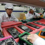 Foxconn’s AI Growth, Birkenstock’s Global Expansion, and Deere’s Agricultural Challenges: Key Earnings Insights
