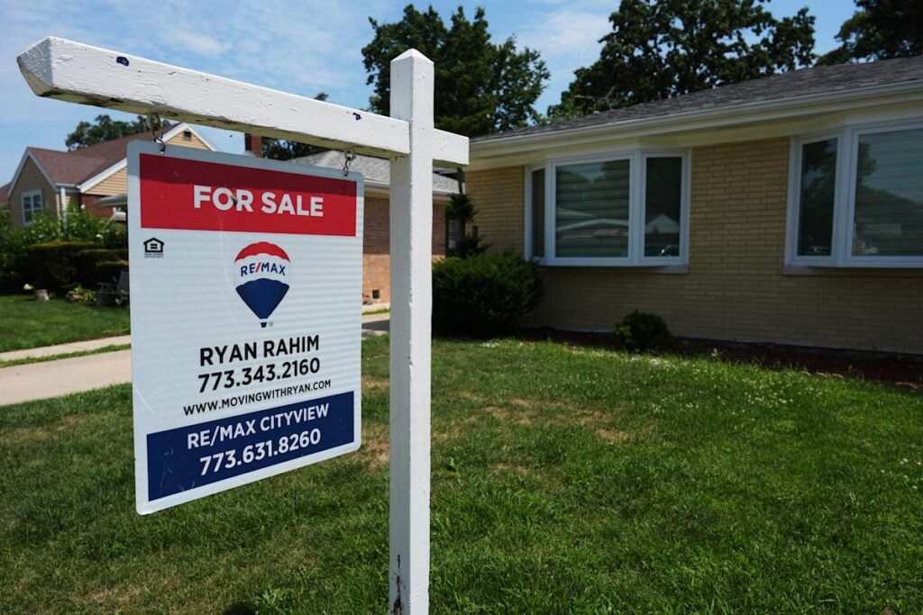 Mortgage Rates Hit 2025 Lows: What Homebuyers and Investors Need to Know This Fall