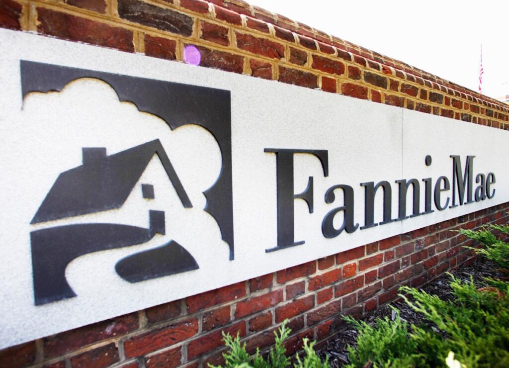 Trump Administration’s 2025 Plan to Privatize Fannie Mae and Freddie Mac: Market Impact, Risks, and Challenges
