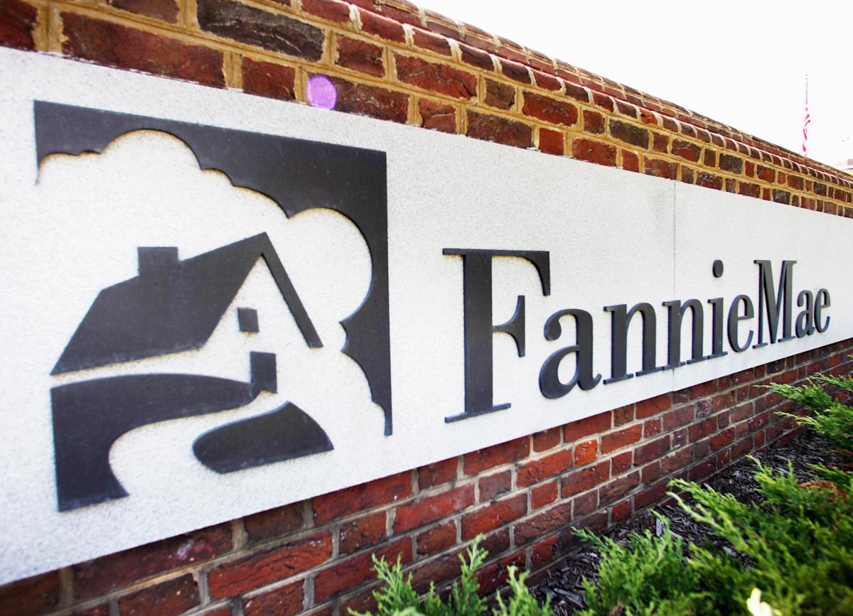 Trump Administration’s 2025 Plan to Privatize Fannie Mae and Freddie Mac: Market Impact, Risks, and Challenges