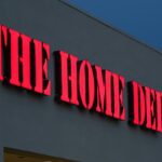 Home Depot Q2 2025 Earnings: Steady 4.9% Sales Growth Driven by Professional Segment Amid Economic Challenges
