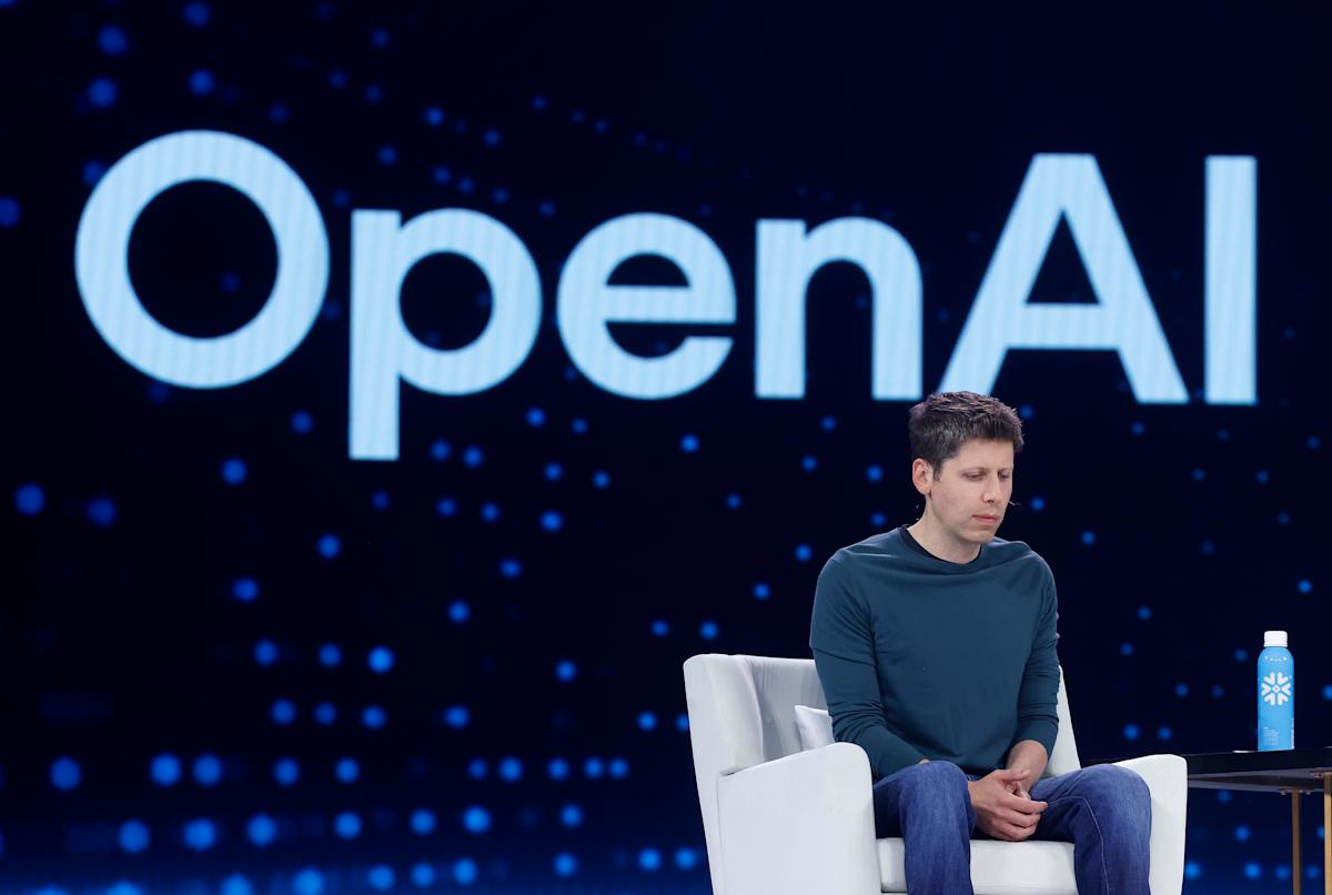 “Is the AI Boom Losing Steam? Understanding the Recent Sell-Off in Tech Stocks”