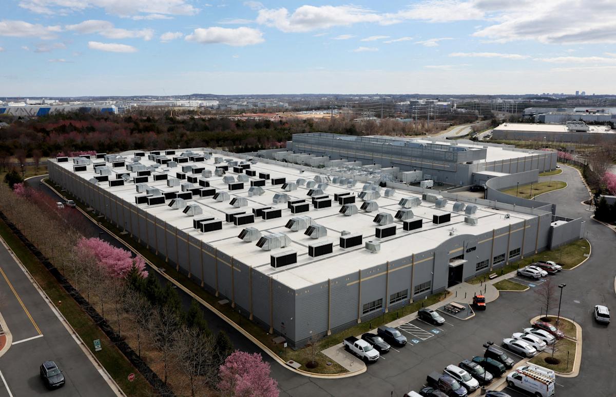 The Booming AI Data Center Buildout: Balancing Tech Growth with Community and Environmental Concerns