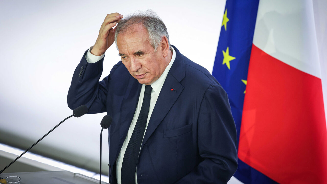 France’s 2025 Economic Outlook: Stagnation, Fiscal Strain, and Political Uncertainty Amid Calls for Reform