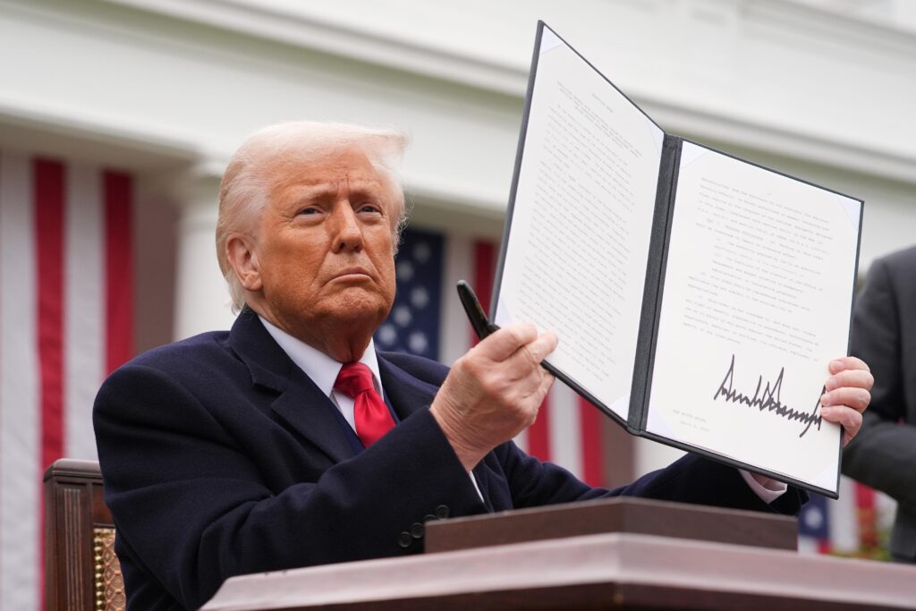 Trump’s Tariff Legal Battle: What Investors and Importers Must Know Before Supreme Court Decision