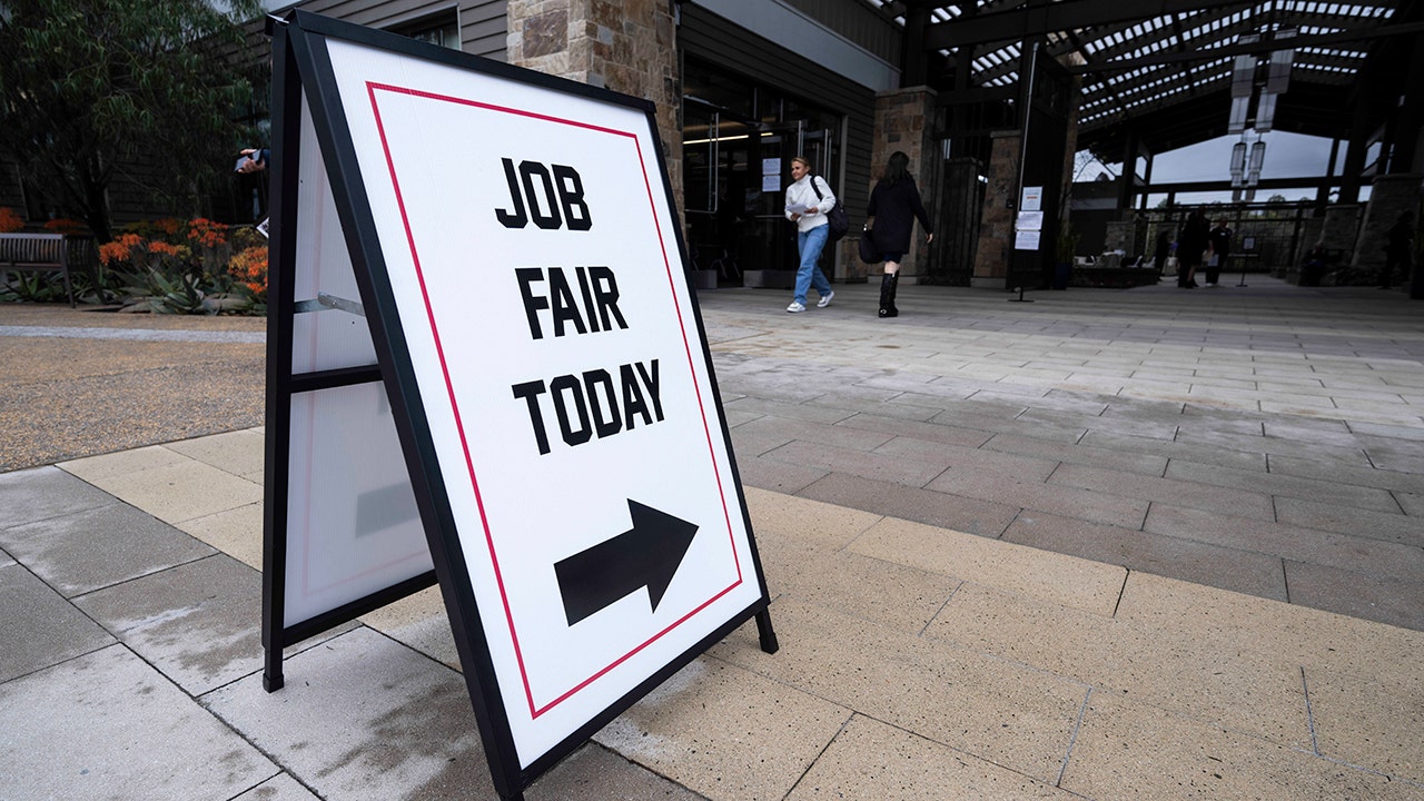 Why Americans’ Confidence in the Job Market Has Hit a Record Low and What It Means for 2025