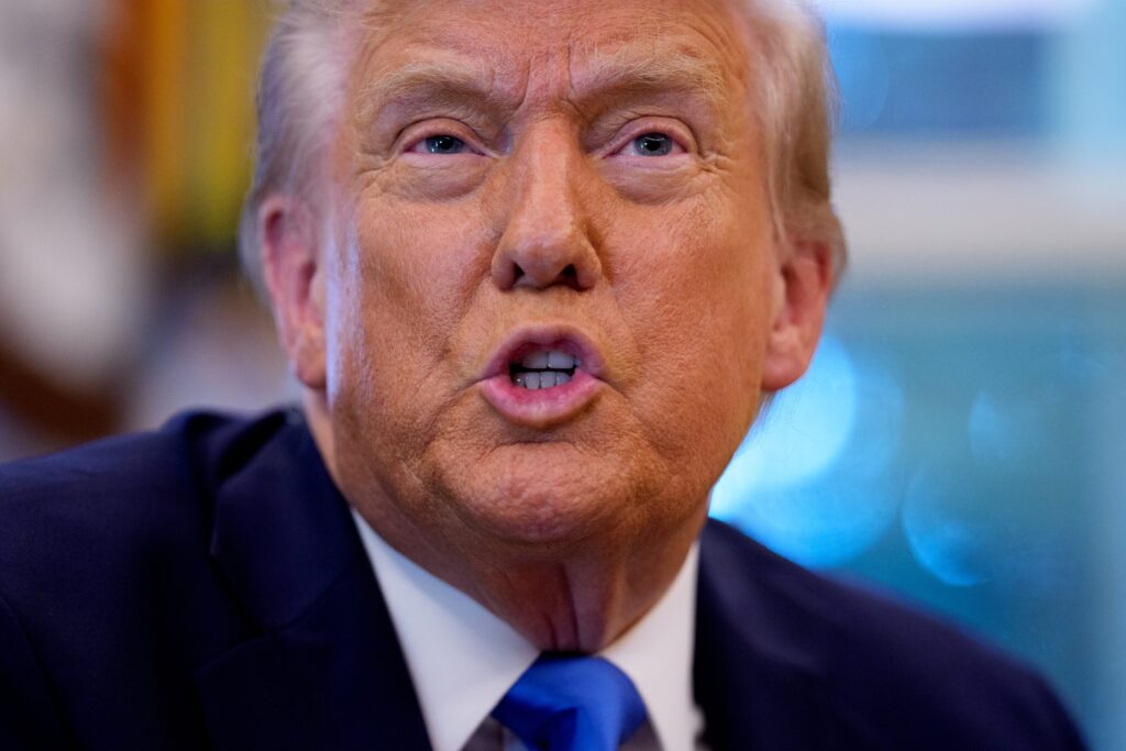 US Imposes $100,000 Fee on H-1B Visa Applications: Impact on Indian Tech Professionals and Global Workforce