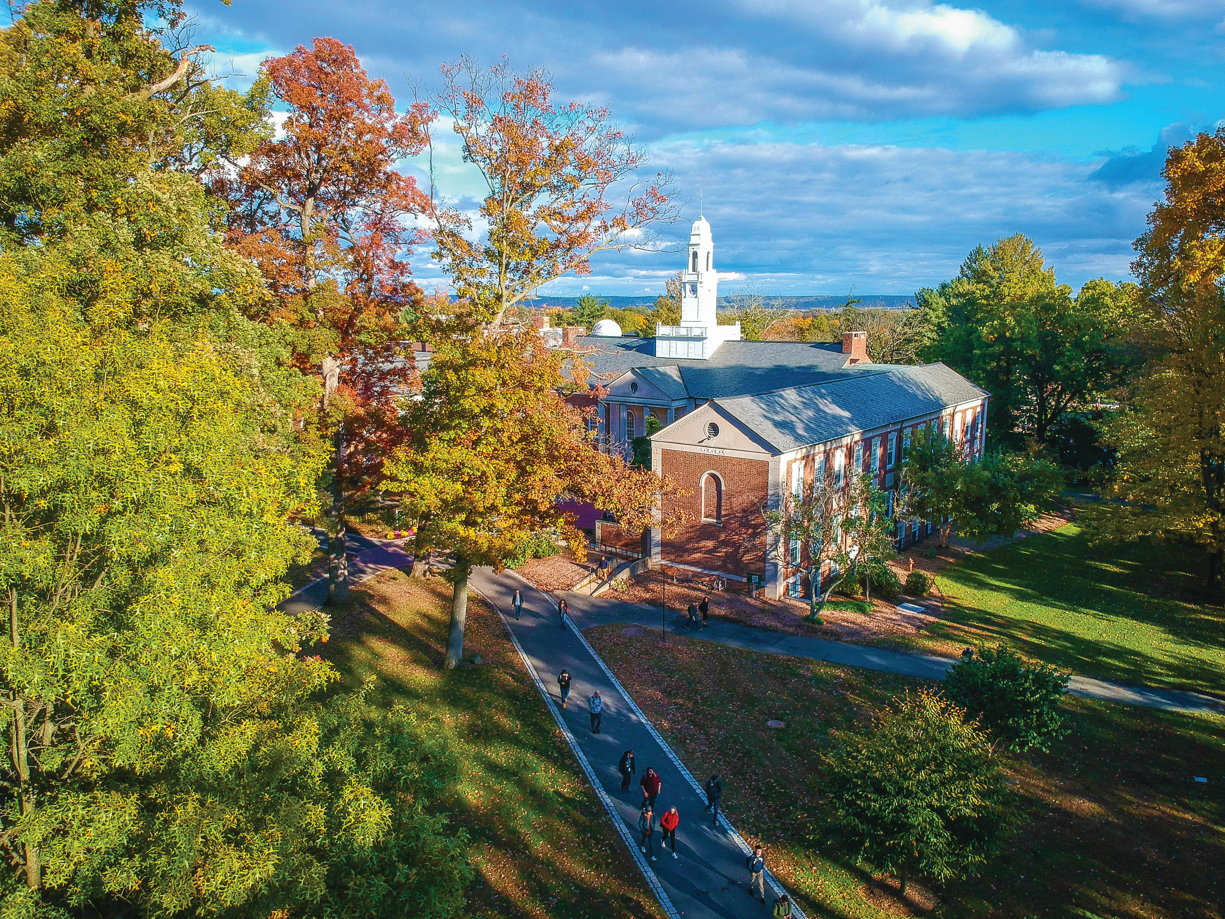 Why 80 U.S. Colleges Are Facing Closure by 2029: The Demographic and Financial Crisis Reshaping Higher Education