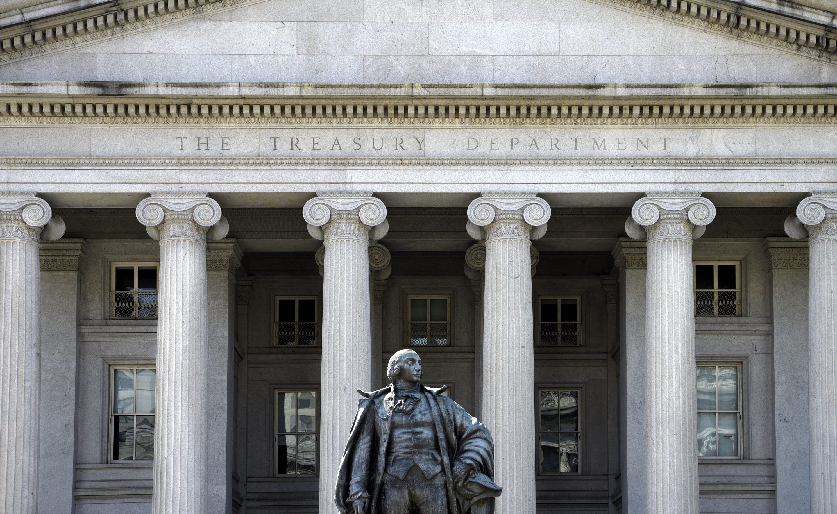U.S. National Debt Surpasses $38 Trillion as Budget Leaders Warn Washington Is Numb to Fiscal Dysfunction