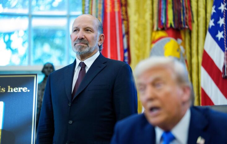 Trump Pushes Forward With Tariff Plans as Small Importers Seek Relief