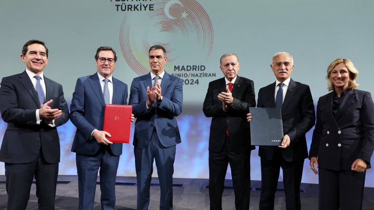 Fed Hikes Rates by 50 Basis Points Again: What It Means for Markets and Inflation