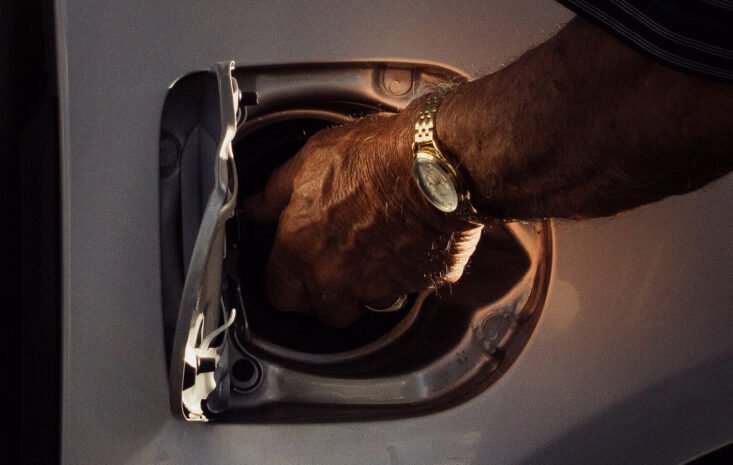 Iran War Pushes U.S. Gas Prices Over $4/Gallon, Triggering Economic Shockwaves