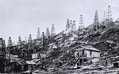 Hormuz Blockade Pushes Oil Prices Higher as Short-Term Demand Proves Inelastic