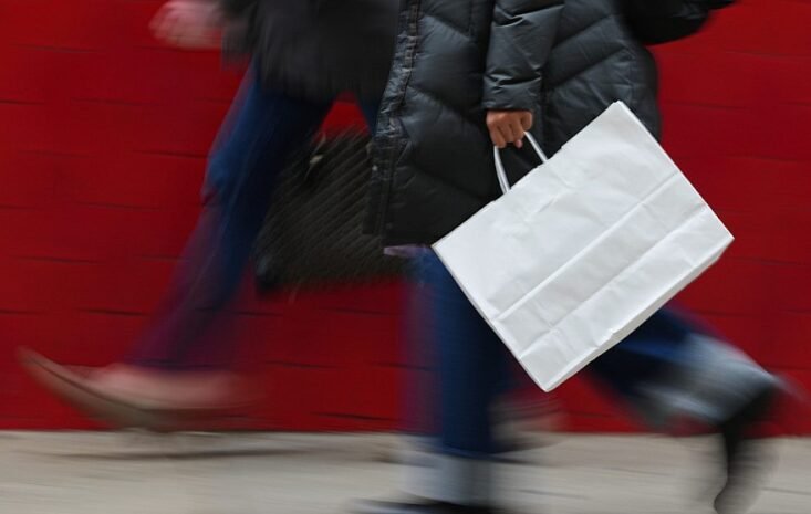 U.S. Public Debt Surpasses GDP for First Time Since WWII, Hits 100.2% Ratio