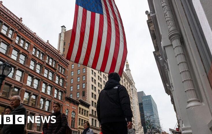 US Labor Market Holds Strong with 115K April Jobs Despite Iran War Shocks