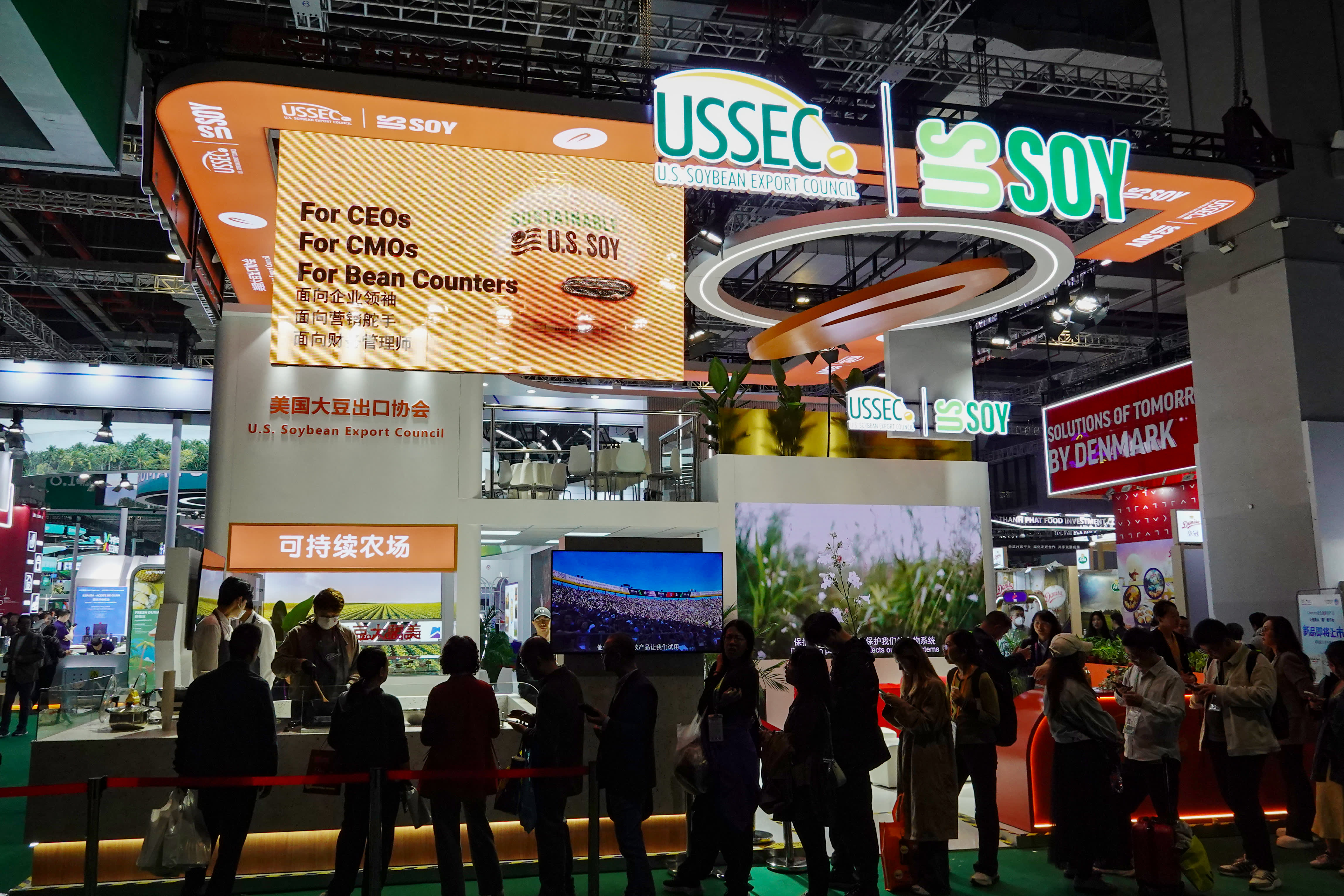 US-China Summit Yields Limited Trade Progress Amid Lingering Tensions