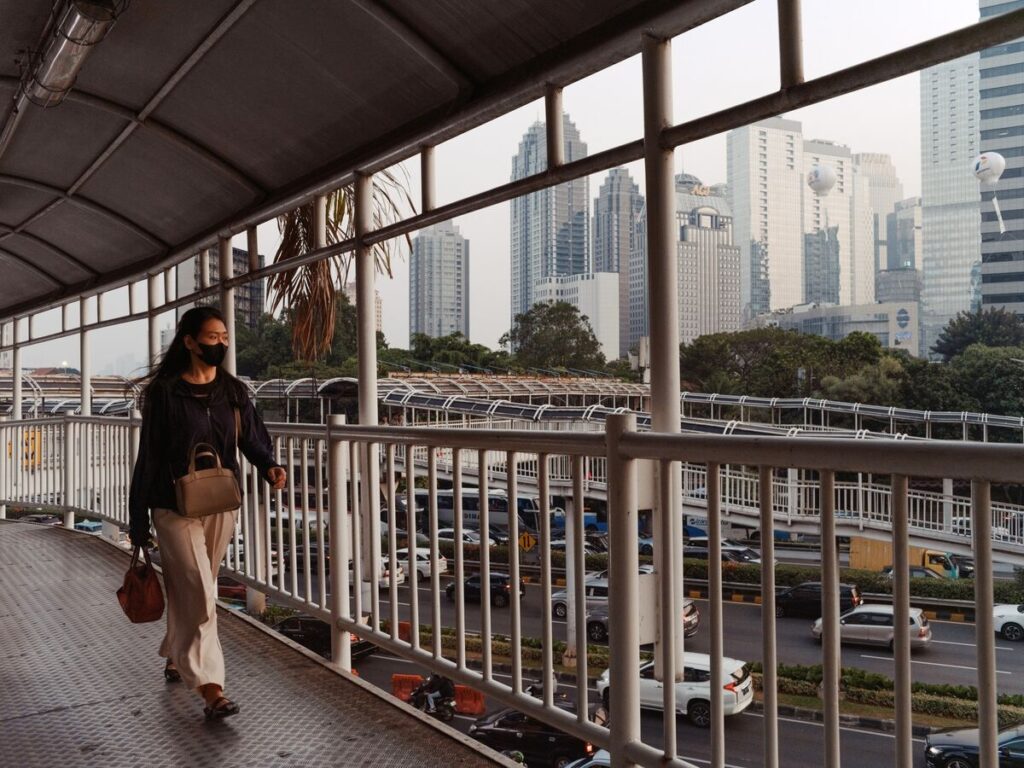 Moody’s Flags Rising Policy and Fiscal Risks in Indonesia Amid Market Jitters