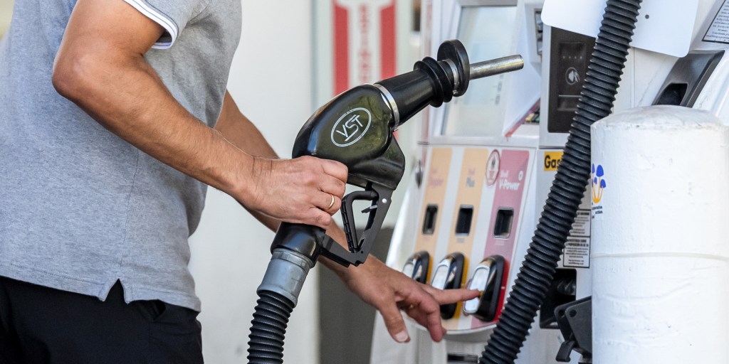 Iran Conflict Pushes U.S. Inflation, Gasoline, and Mortgage Rates Higher as Energy Shock Deepens