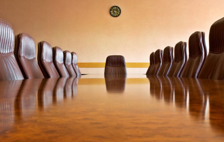 U.S. CEO Confidence Edges Up but Fragility Remains Amid Economic Uncertainty